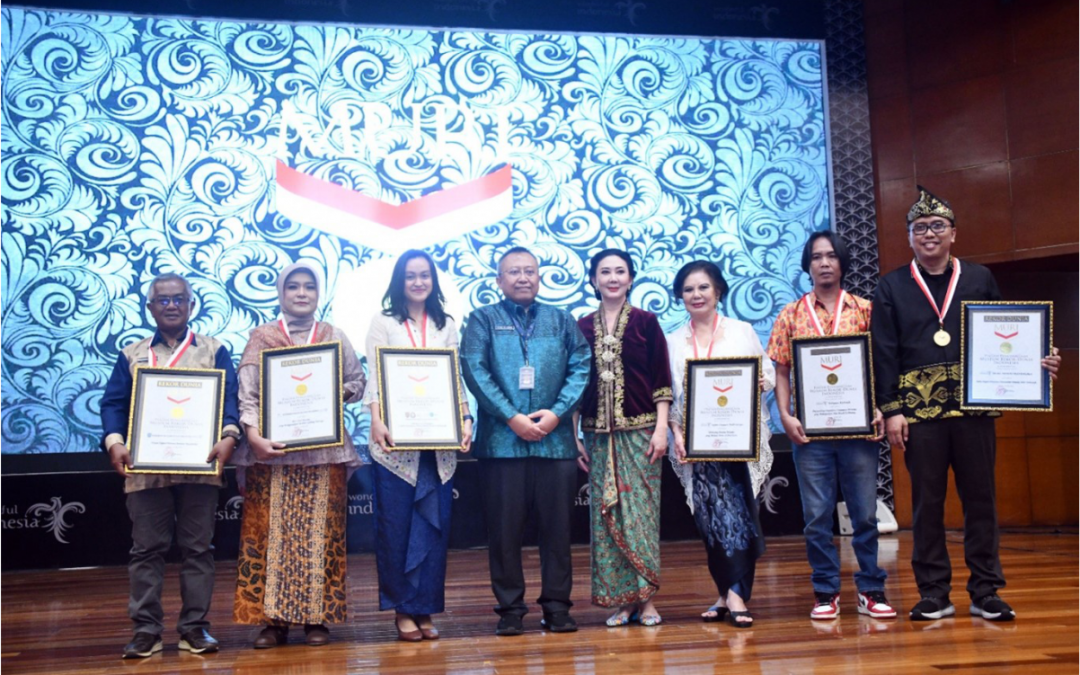 Kolaborasi Pentahelix Cure Dan DPWK UNDIP “Batik Innovation City (BIC)” Kota Semarang Cetak Rekor MURI